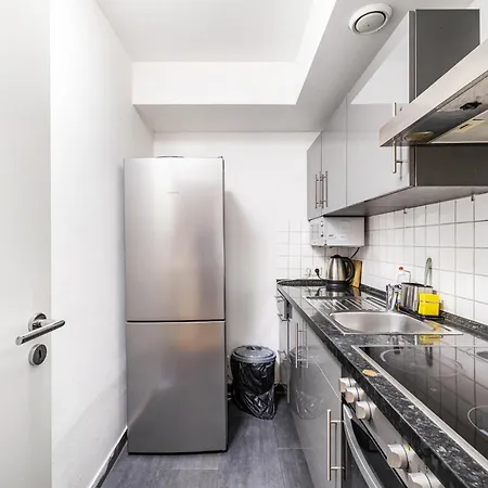 Aldars Urban Trio No.12 Appartement *